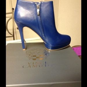 NEW Vince Camuto boots/pumps